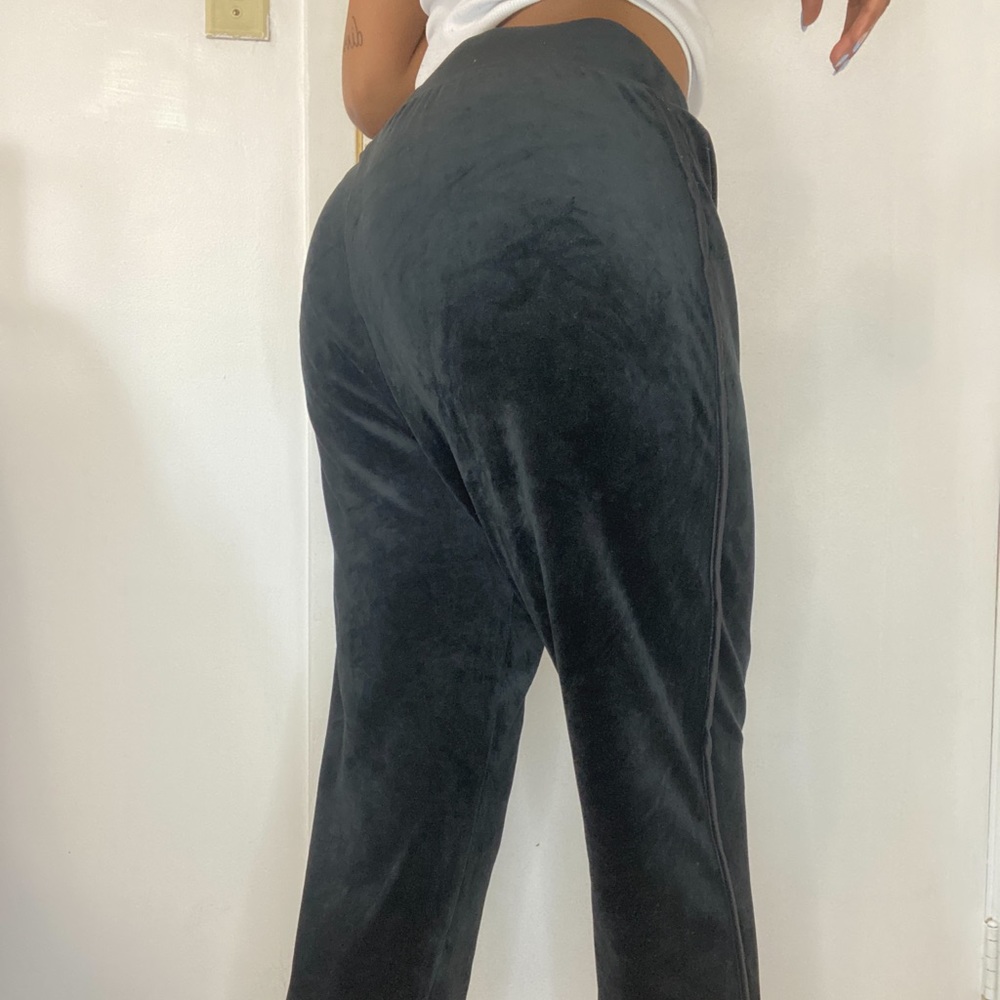 VELOUR TRACKPANTS - Picture 4 of 6
